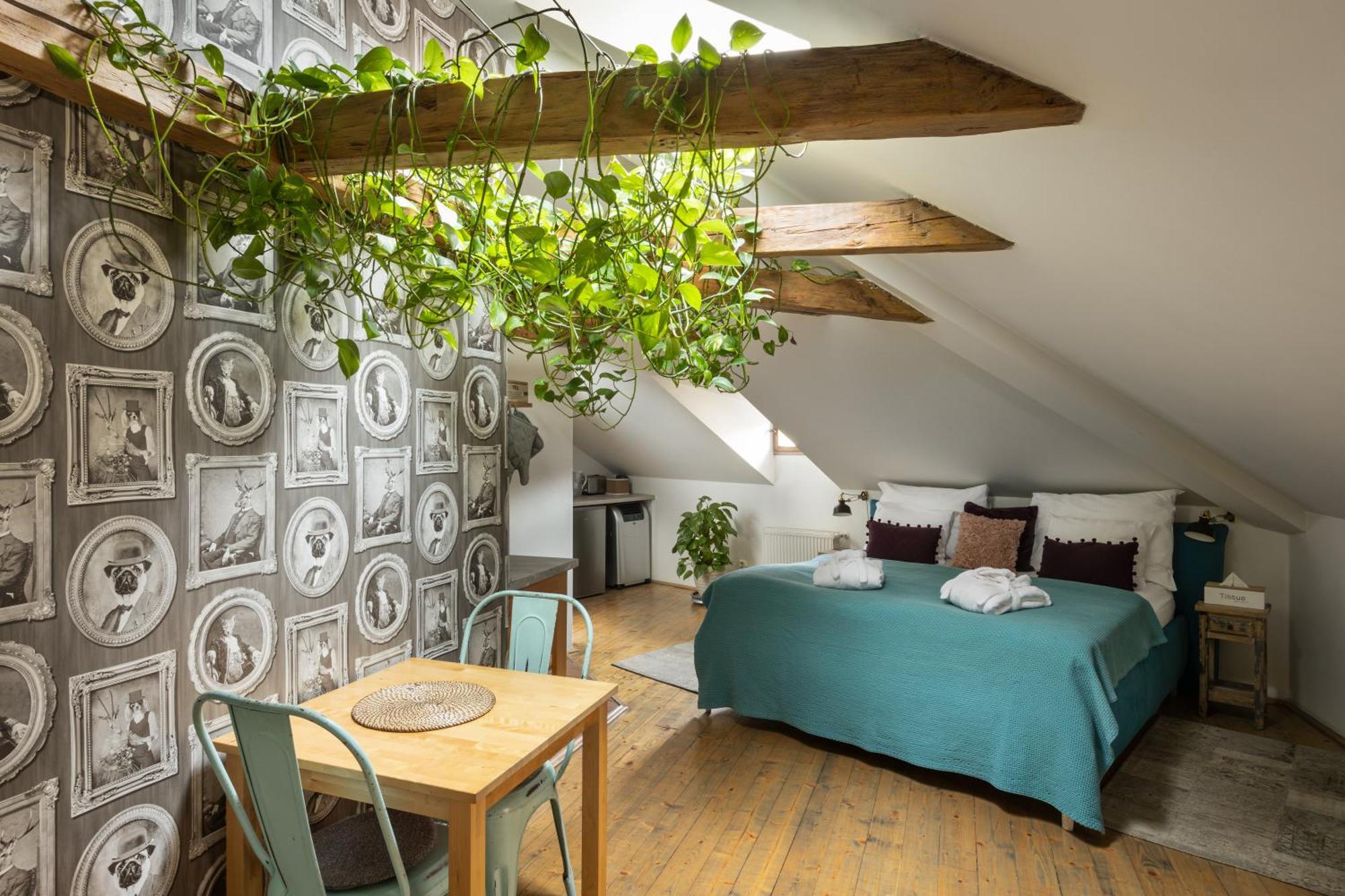 Bohemian Chic 2 Bedroom 2 Bathroom Loft With Hanging Chair Praha Eksteriør bilde