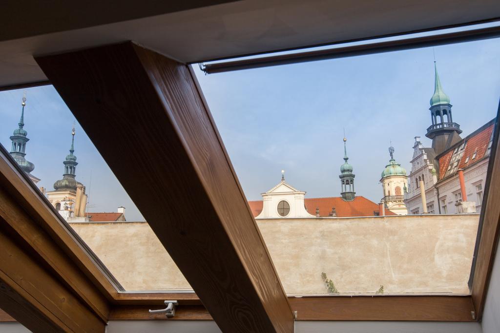 Bohemian Chic 2 Bedroom 2 Bathroom Loft With Hanging Chair Praha Eksteriør bilde